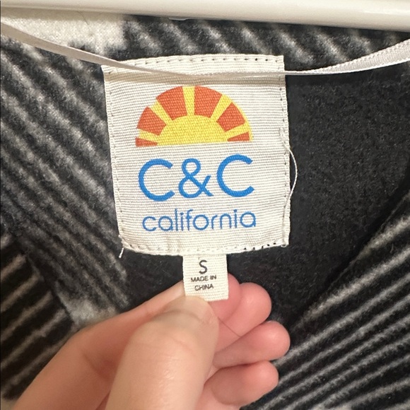 C&C California Fleece Cardigan - Picture 3 of 3